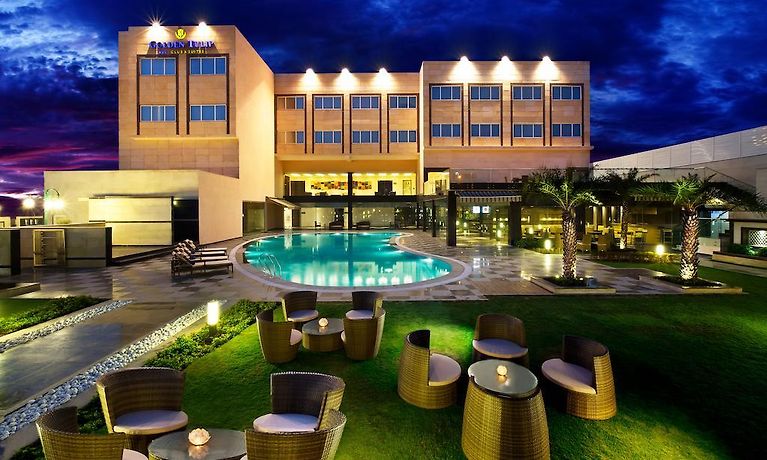 Golden Tulip Bhiwadi Hotel Bhiwadi Book 4 Star - 